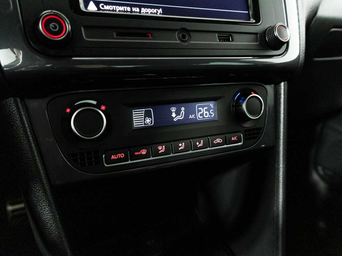 Volkswagen Polo, 2018 - Фото №15