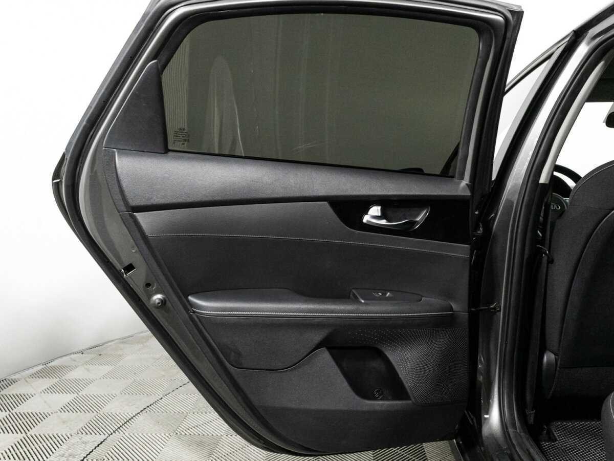 Kia Cerato, 2020 - Фото №25
