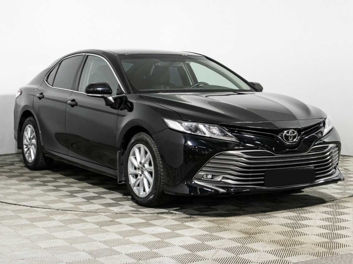 Toyota Camry, 2021 - Фото №2