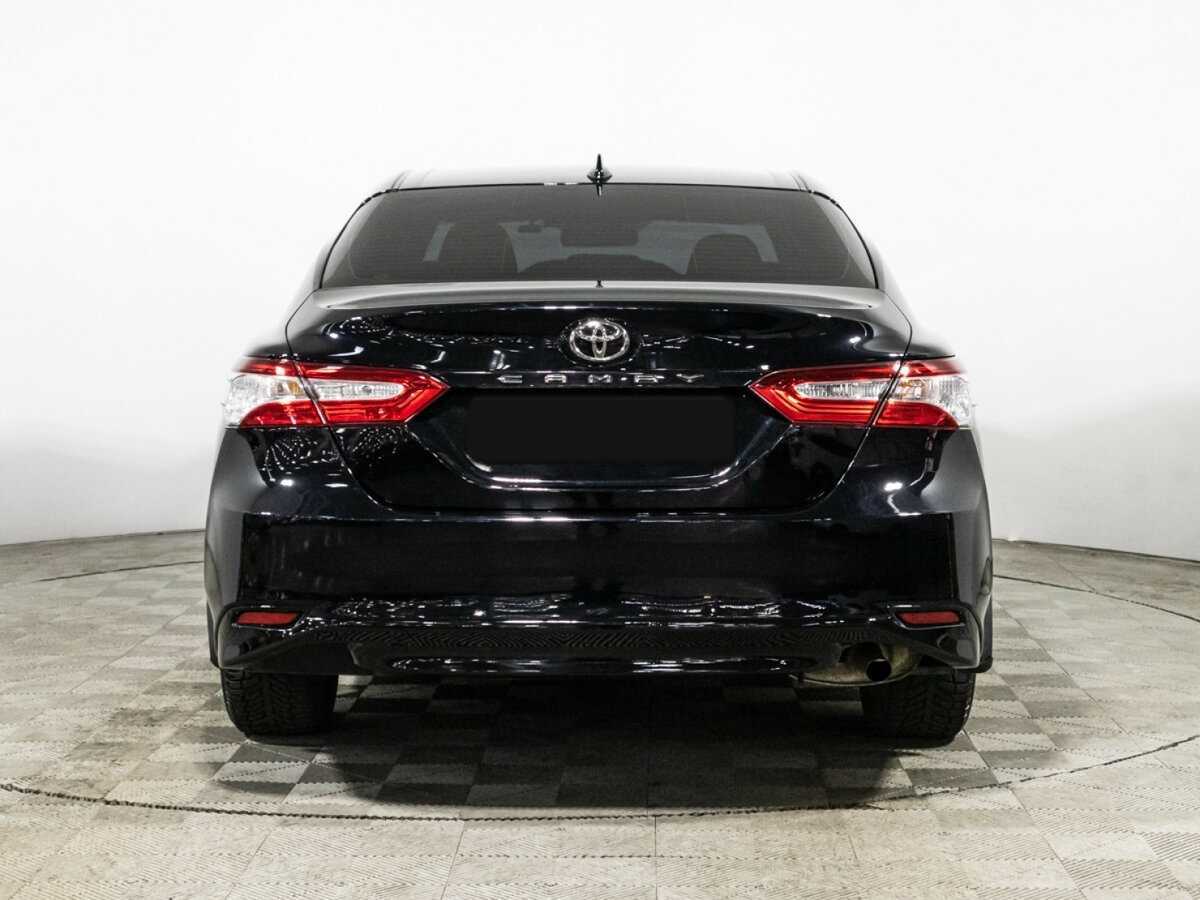 Toyota Camry, 2021 - Фото №5