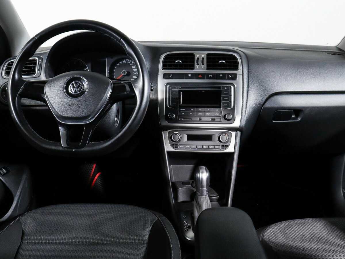Volkswagen Polo, 2018 - Фото №11
