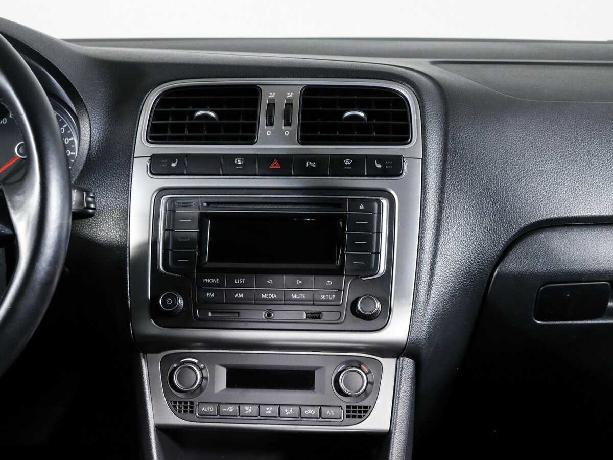 Volkswagen Polo, 2018 - Фото №12