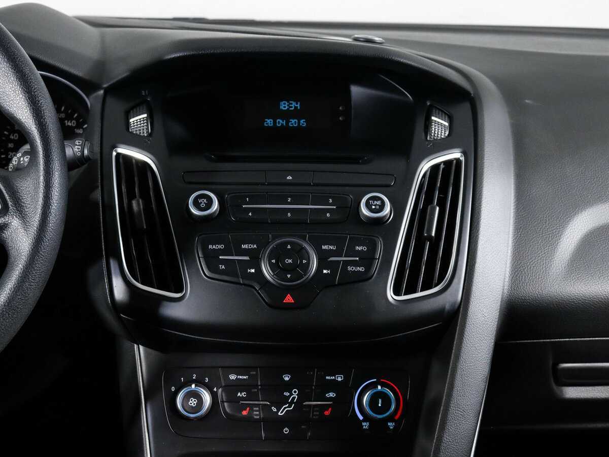 Ford Focus, 2015 - Фото №12