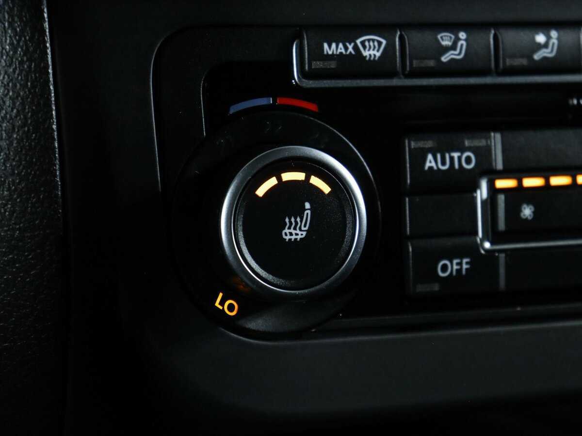 Volkswagen Tiguan, 2012 - Фото №15