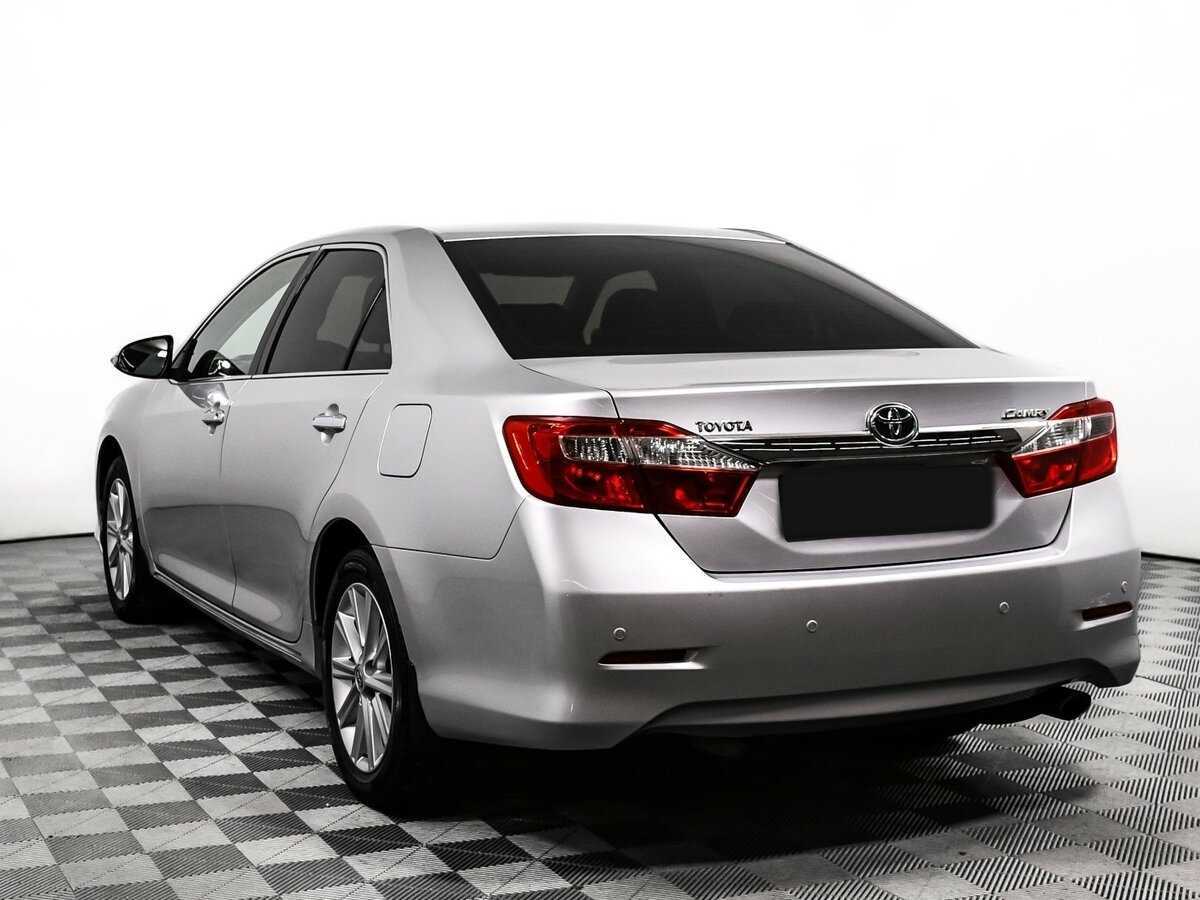 Toyota Camry, 2014 - Фото №6