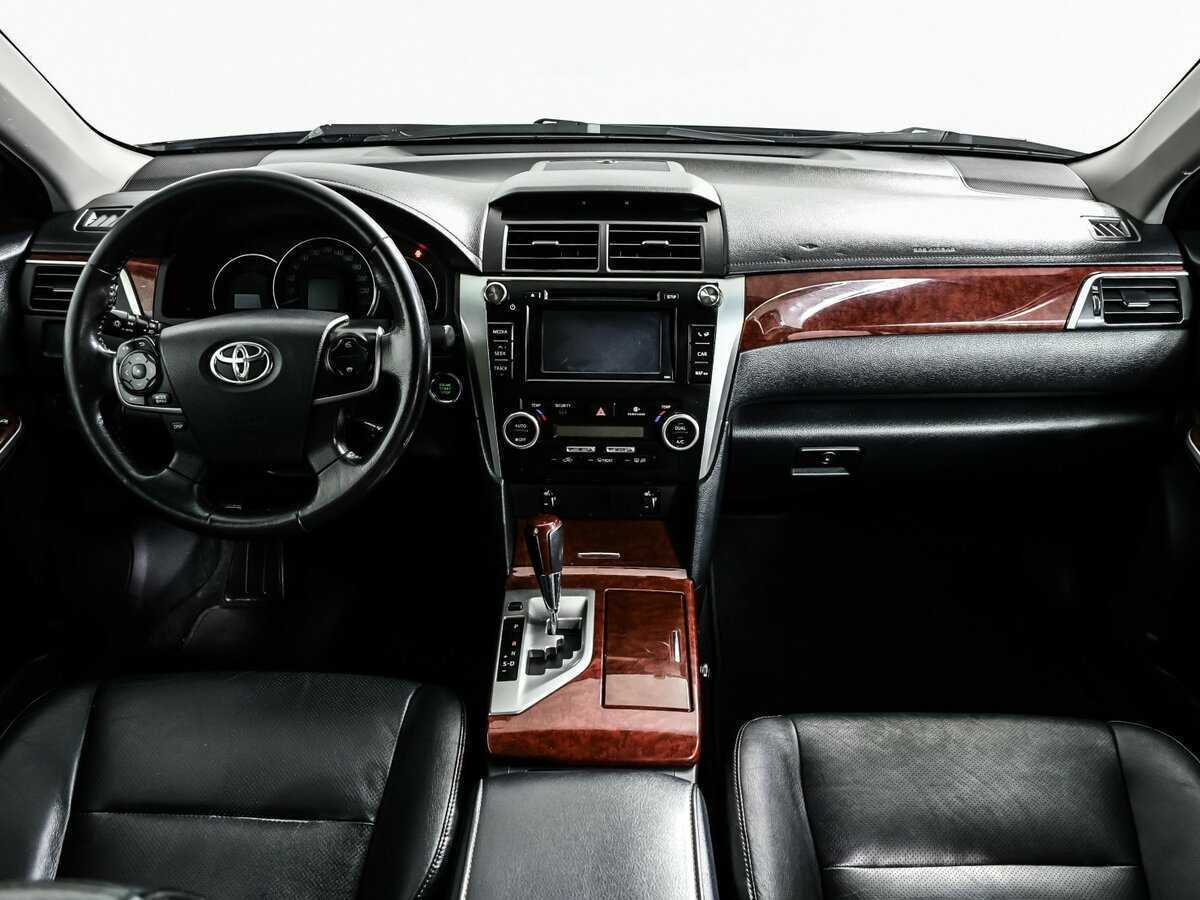 Toyota Camry, 2014 - Фото №10