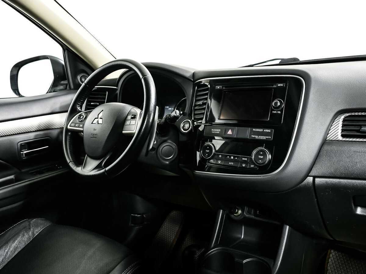 Mitsubishi Outlander, 2015 - Фото №8