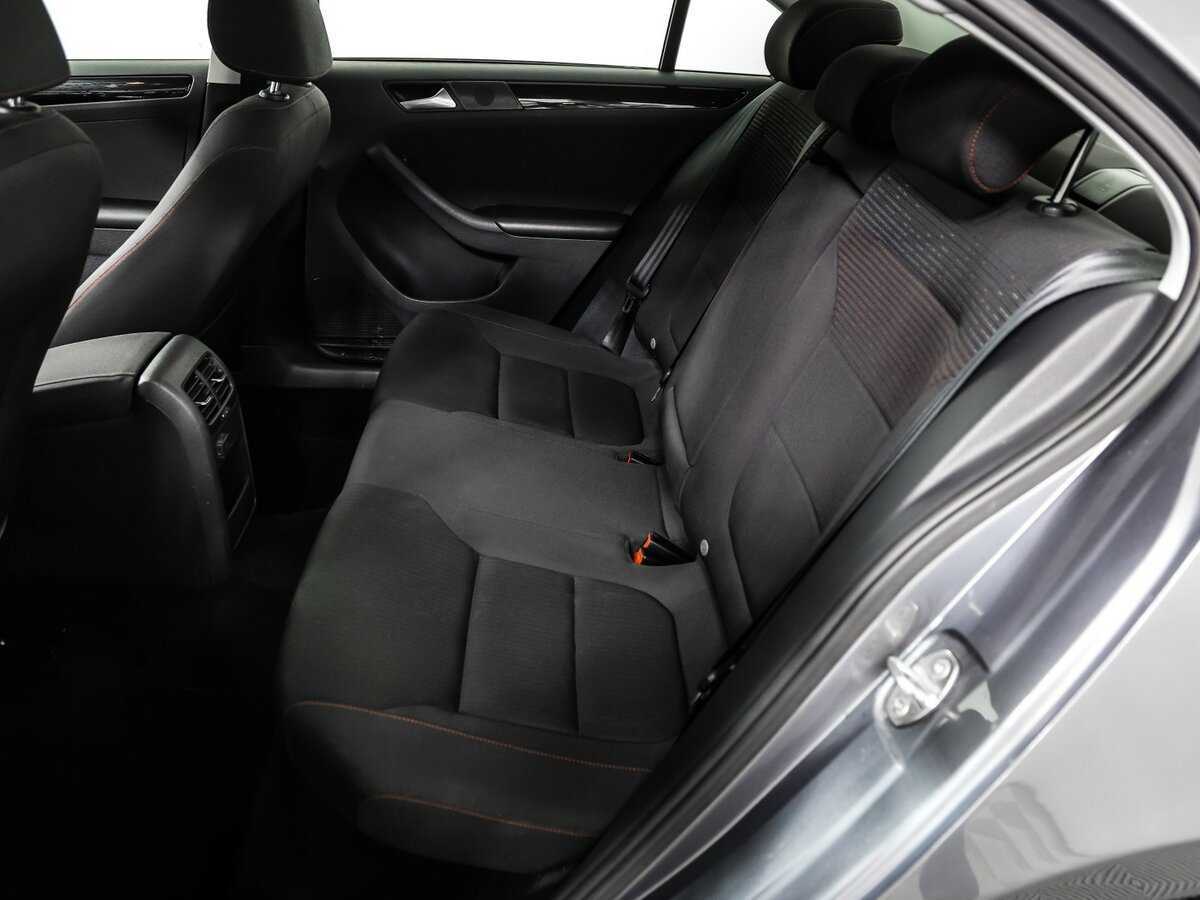 Volkswagen Jetta, 2017 - Фото №12