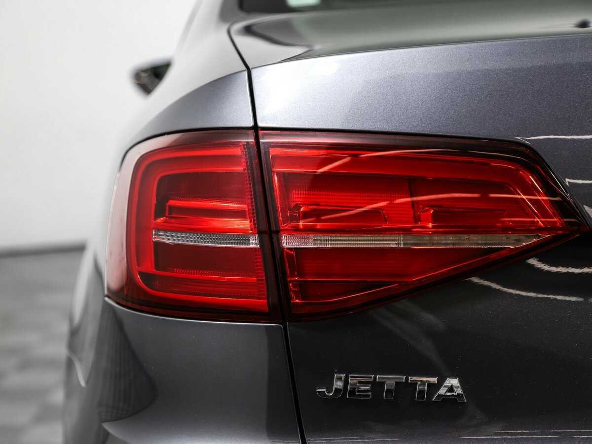 Volkswagen Jetta, 2017 - Фото №15