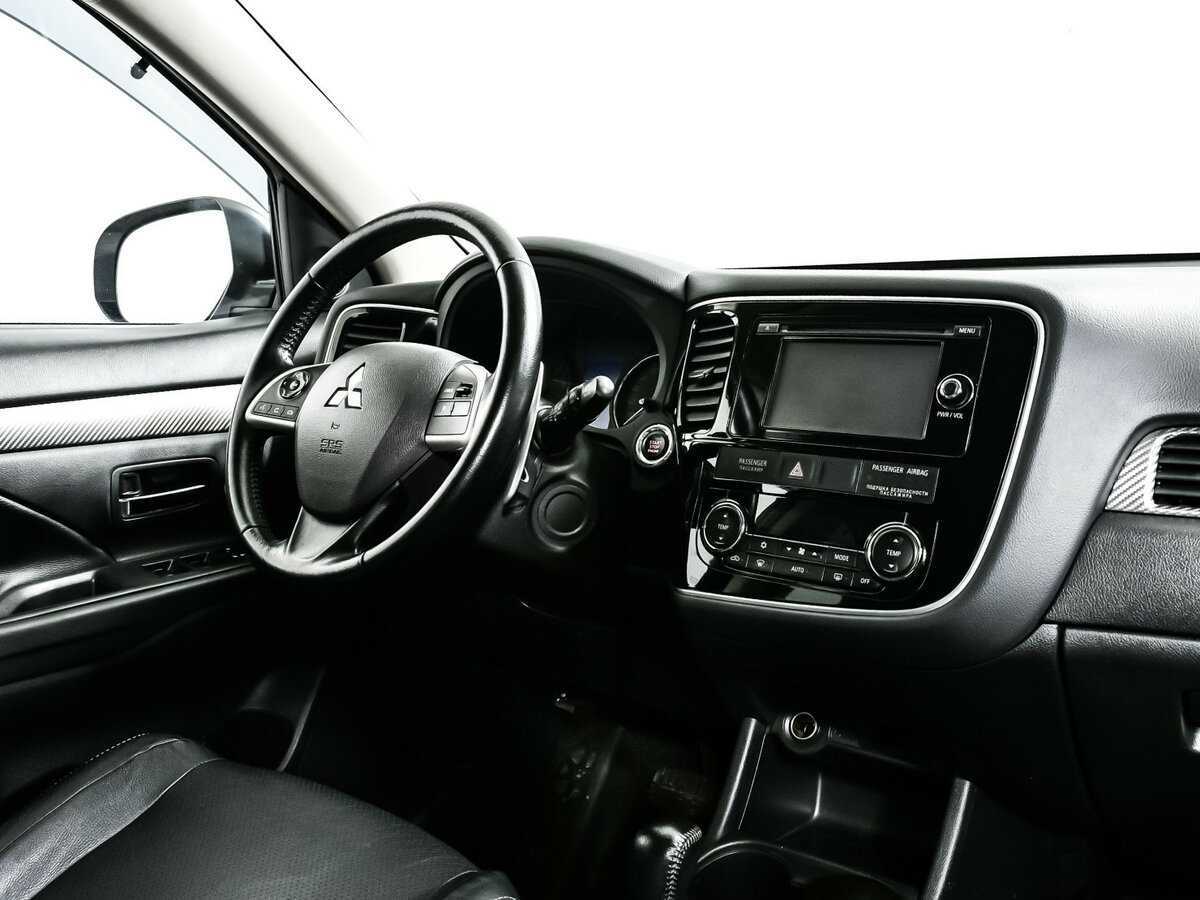 Mitsubishi Outlander, 2014 - Фото №8
