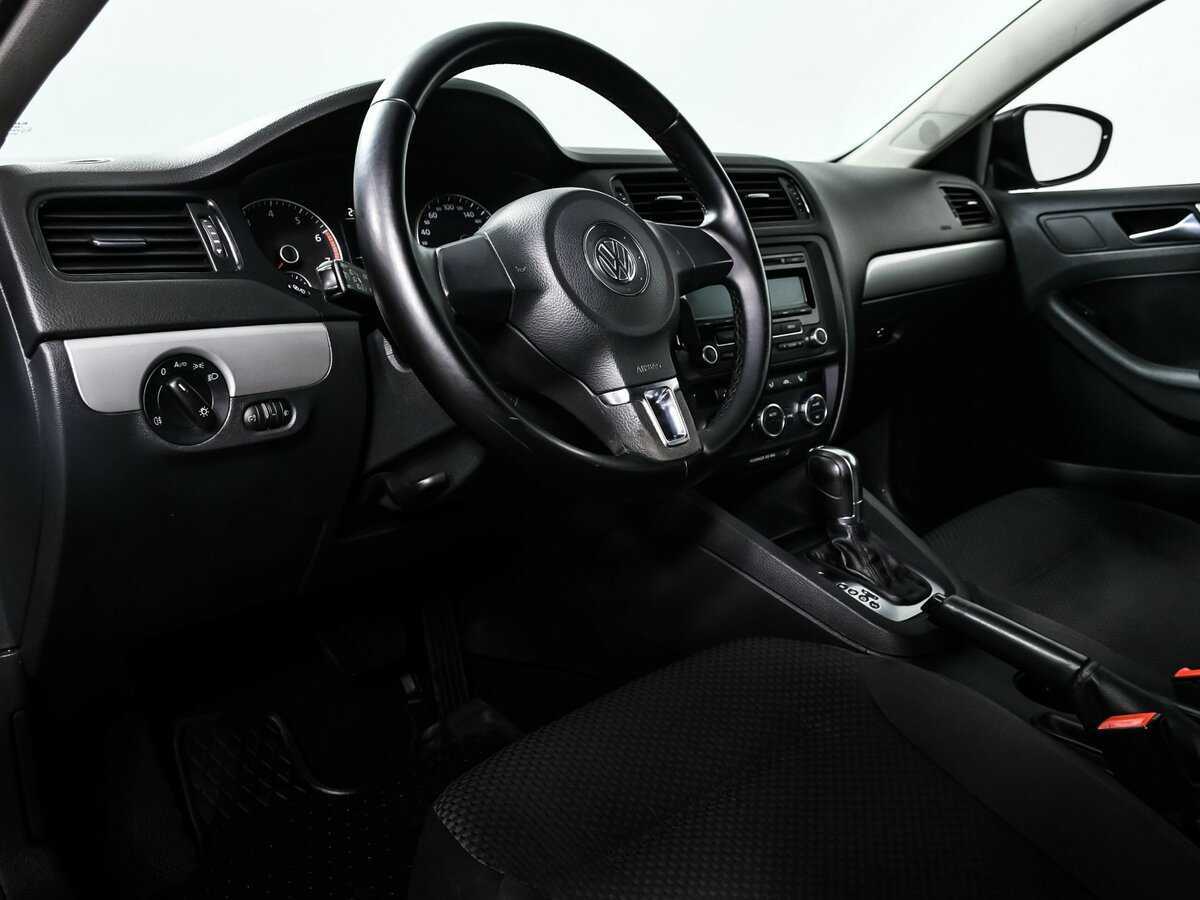 Volkswagen Jetta, 2013 - Фото №11