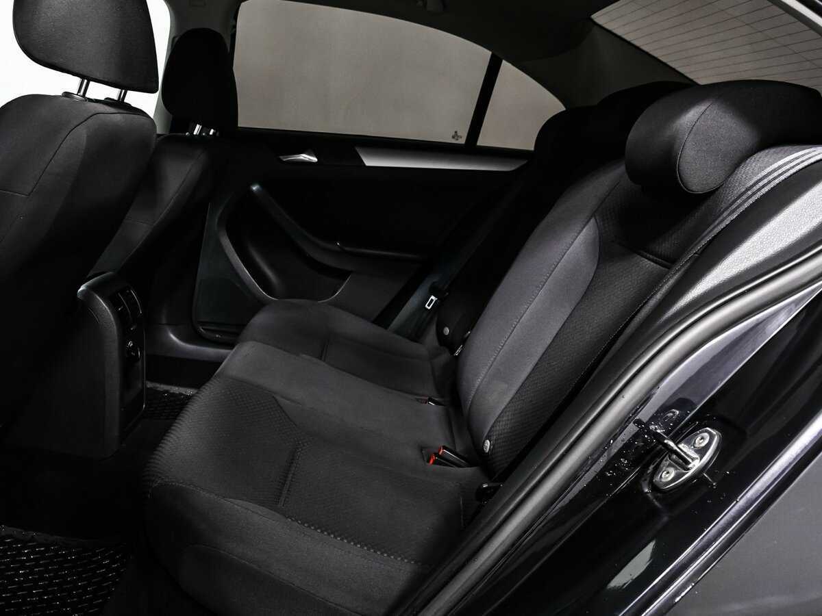 Volkswagen Jetta, 2013 - Фото №12