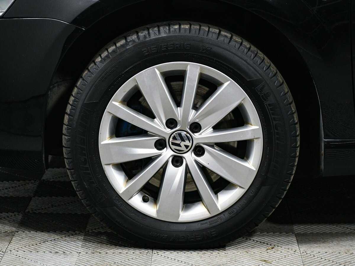Volkswagen Passat, 2013 - Фото №13