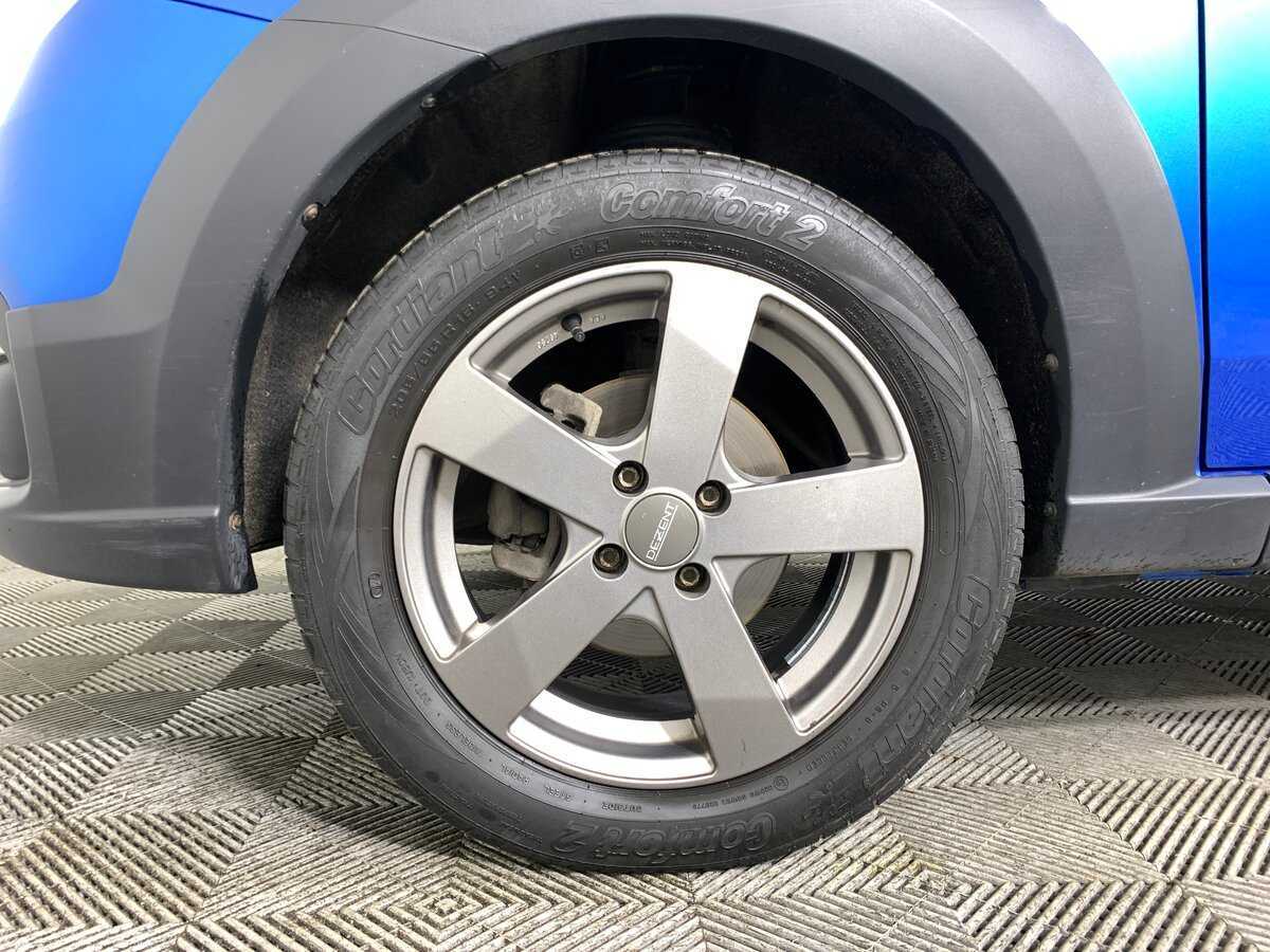 Lada (ВАЗ) Largus Cross, 2021 - Фото №8