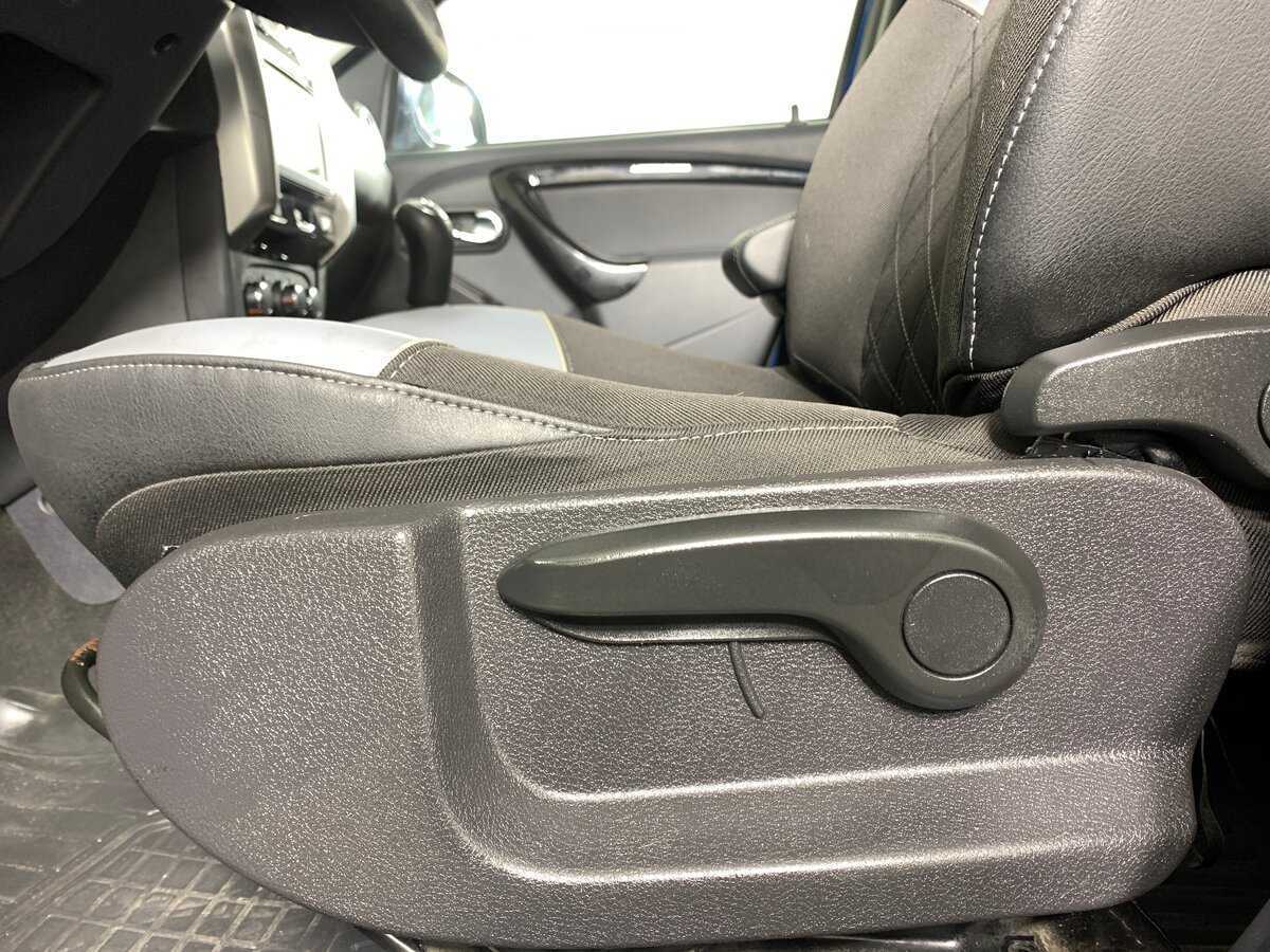 Lada (ВАЗ) Largus Cross, 2021 - Фото №16