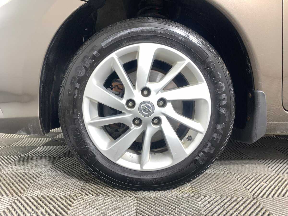 Nissan Tiida, 2015 - Фото №8