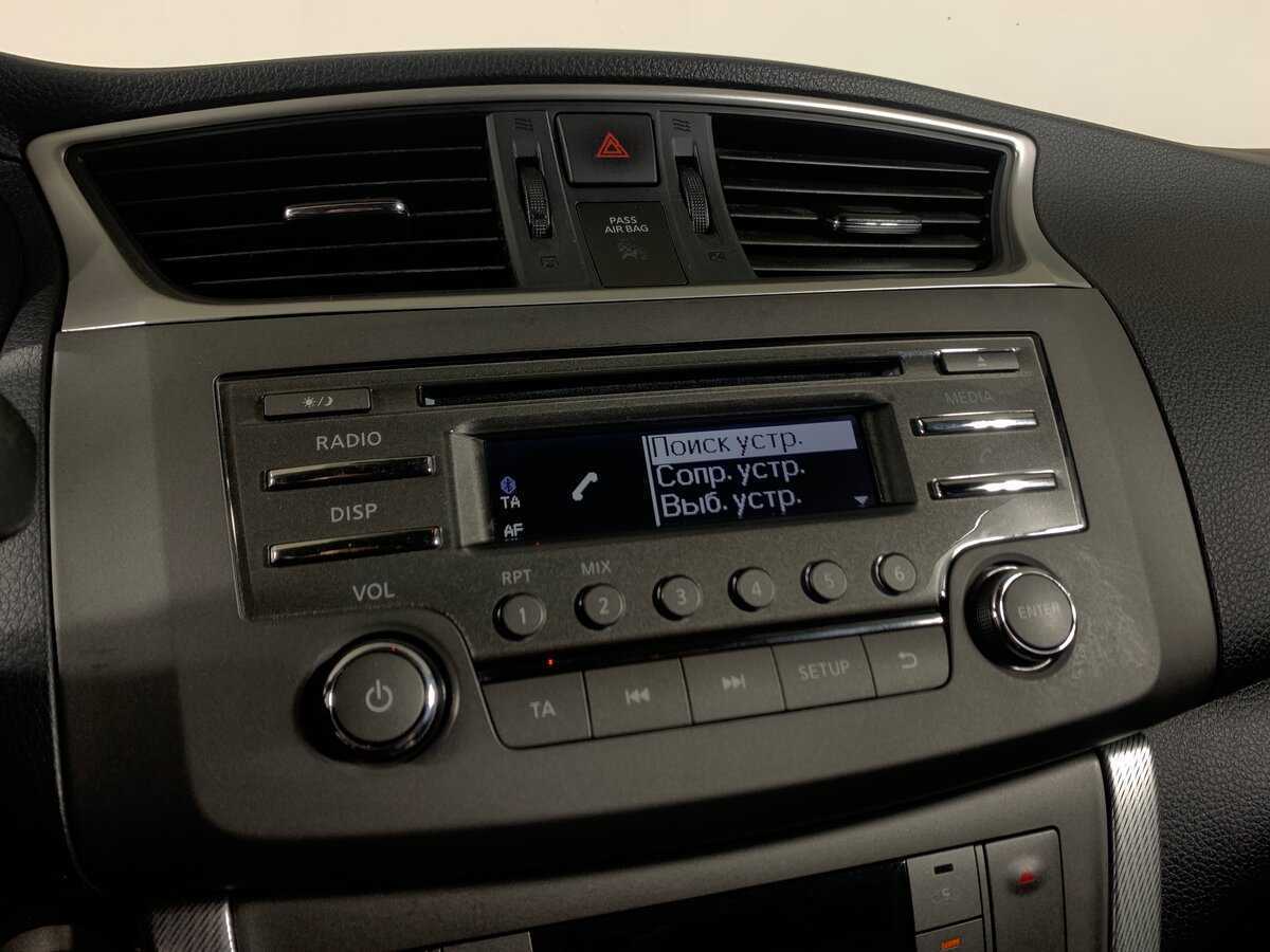 Nissan Tiida, 2015 - Фото №15