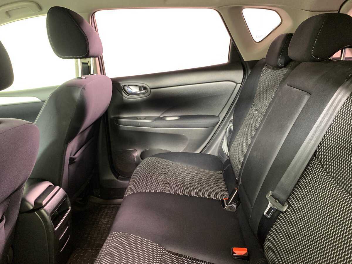 Nissan Tiida, 2015 - Фото №18