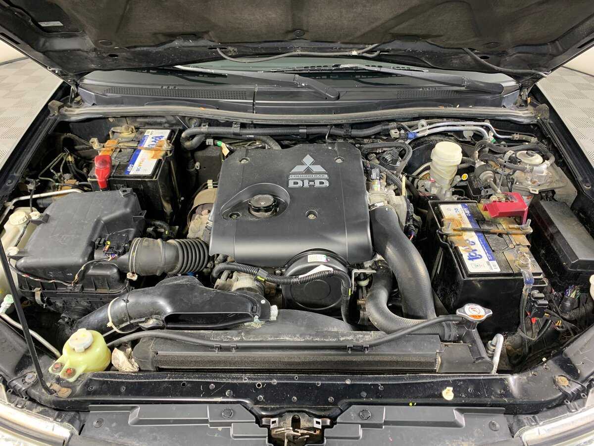 Mitsubishi Pajero Sport, 2014 - Фото №10