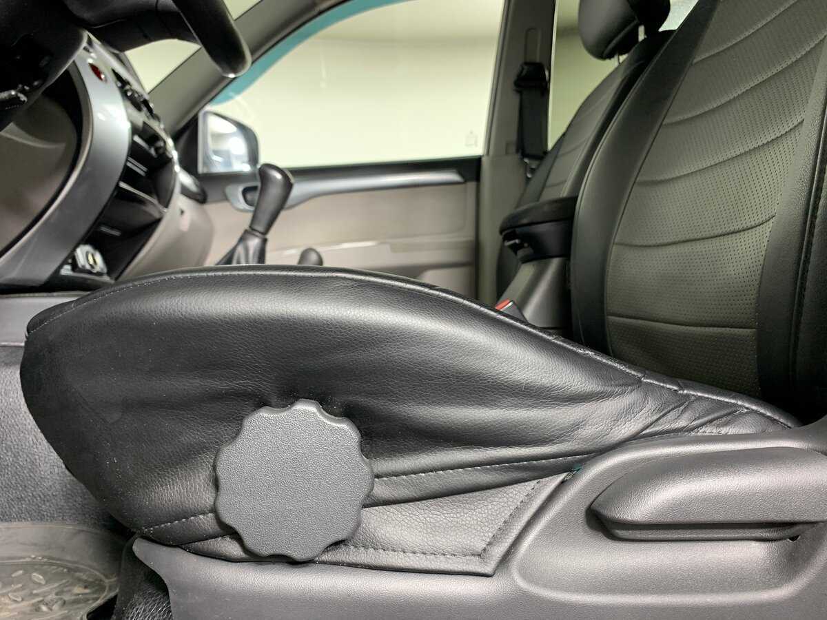 Mitsubishi Pajero Sport, 2014 - Фото №16