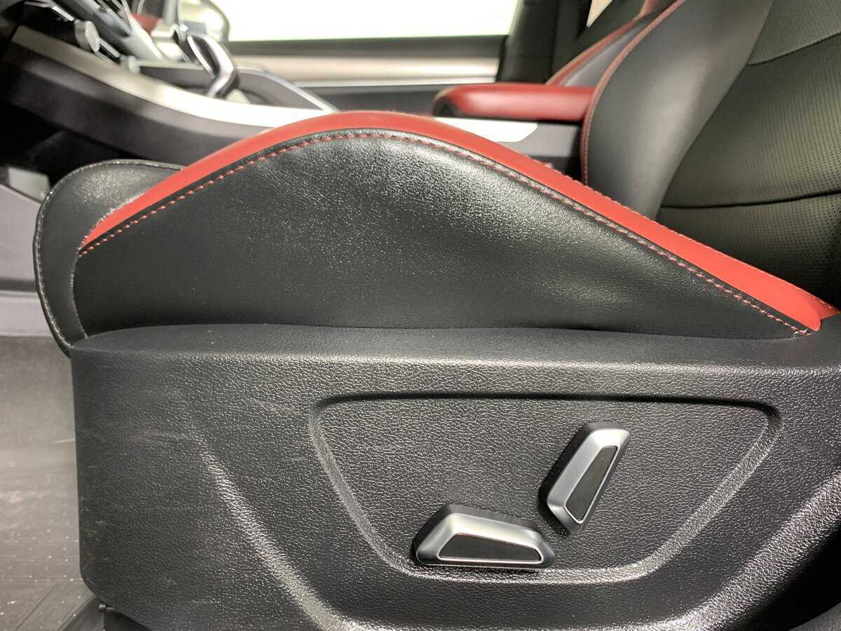 Geely Coolray, 2021 - Фото №16