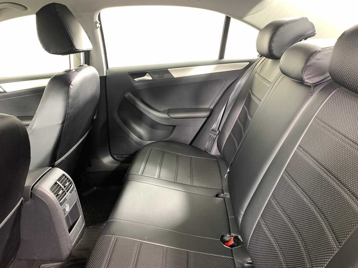 Volkswagen Jetta, 2017 - Фото №17