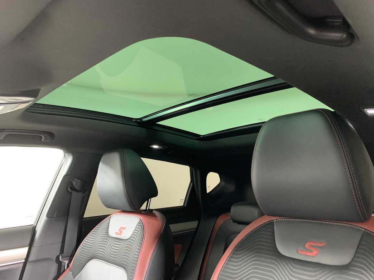 Geely Coolray, 2021 - Фото №17