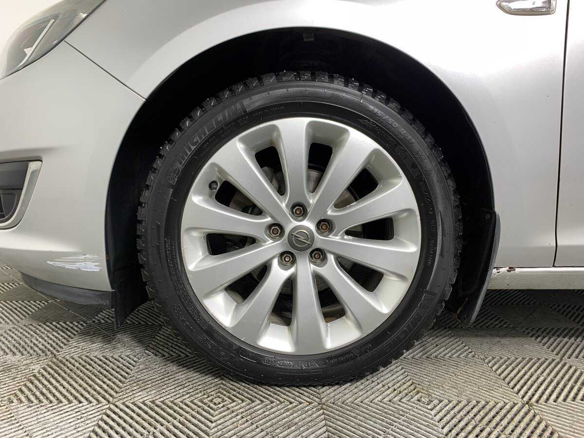 Opel Astra, 2012 - Фото №8