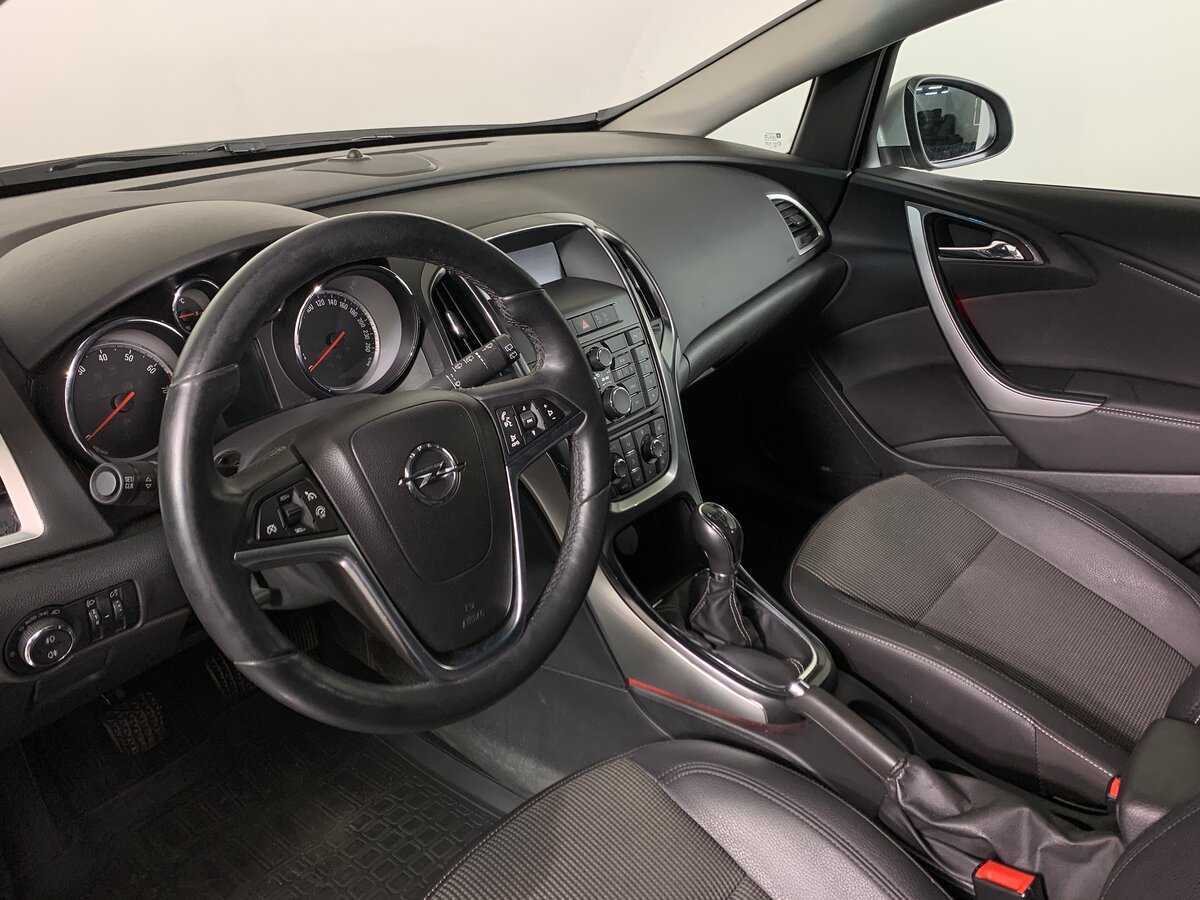 Opel Astra, 2012 - Фото №11