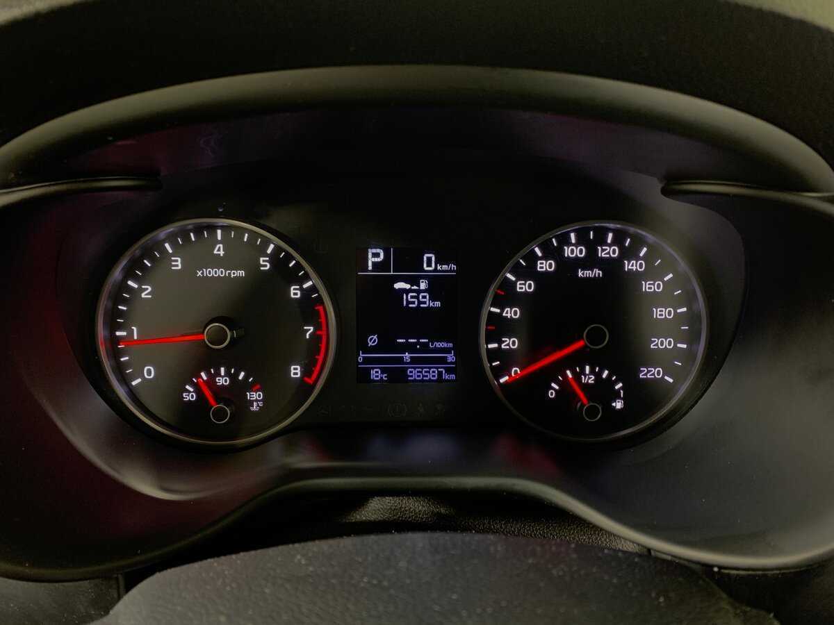 Kia Rio X-Line, 2018 - Фото №14