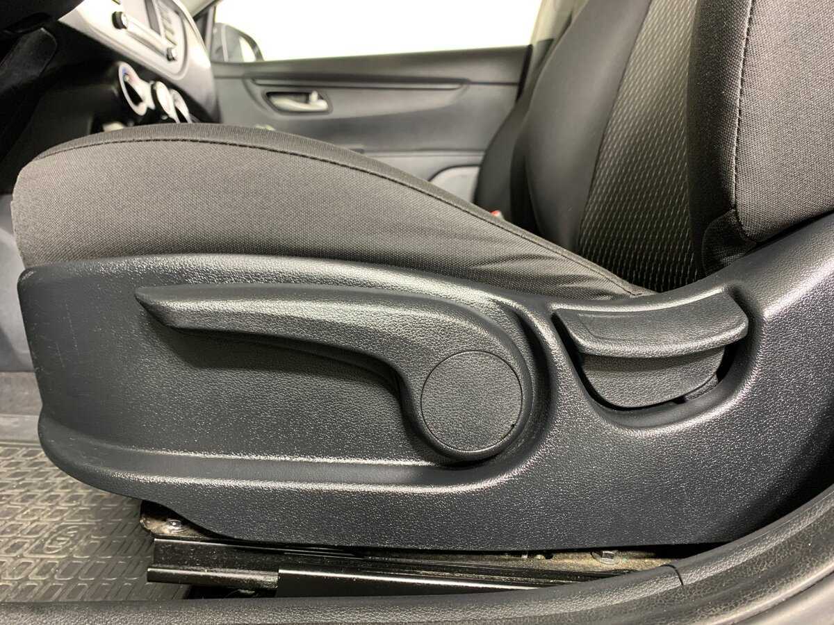 Kia Rio X-Line, 2018 - Фото №16