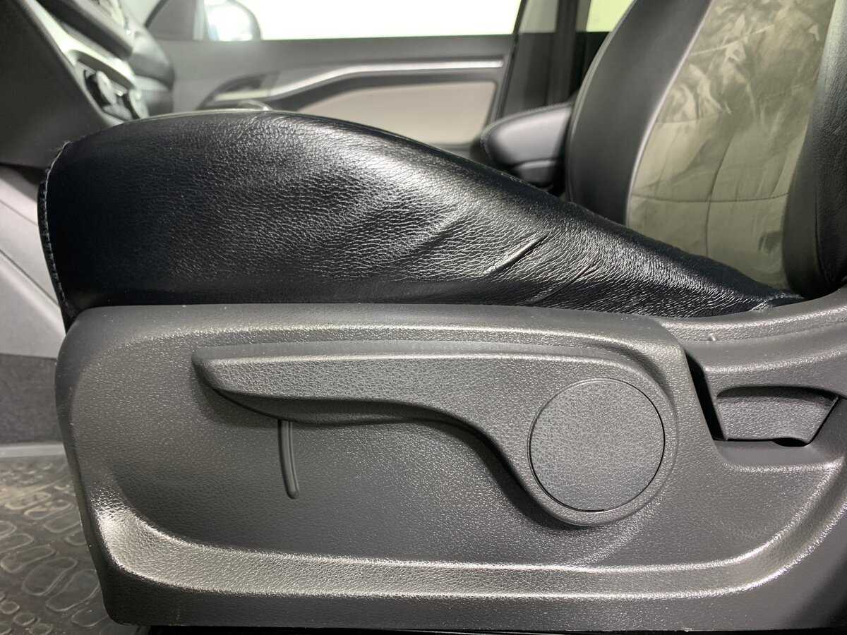 Lada (ВАЗ) Vesta SW Cross, 2020 - Фото №16