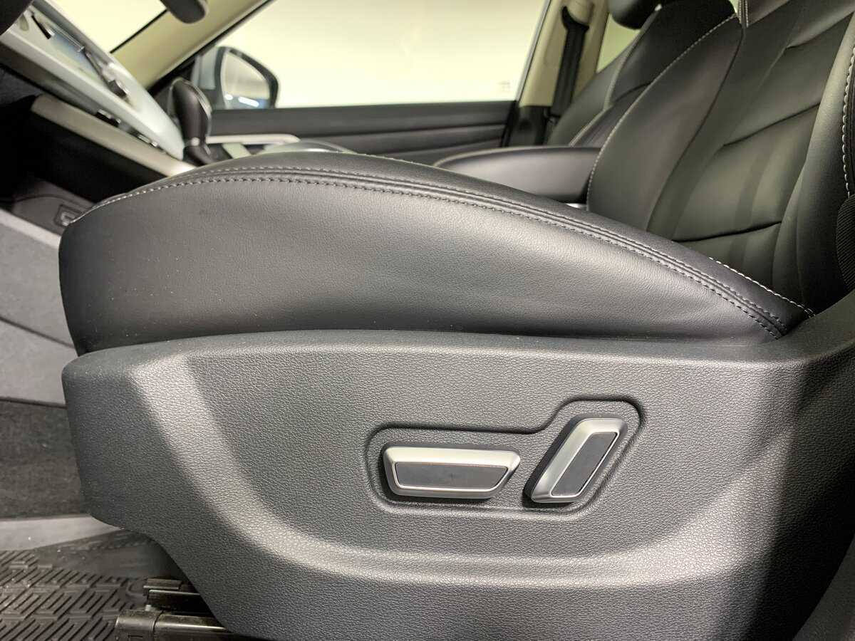 Geely Atlas, 2021 - Фото №16