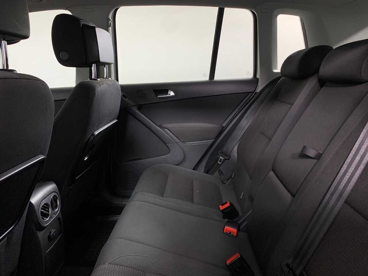 Volkswagen Tiguan, 2015 - Фото №18