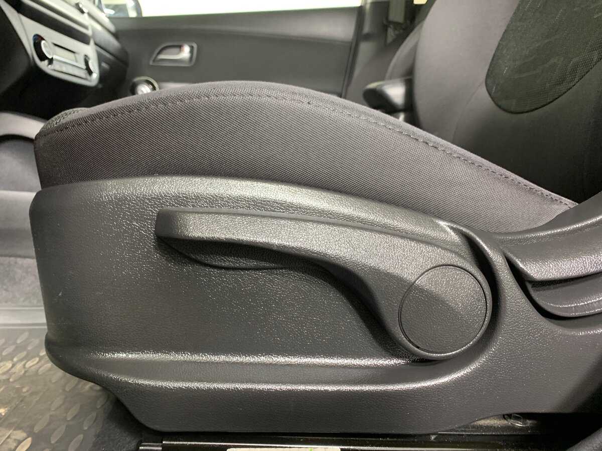 Kia Rio, 2016 - Фото №13