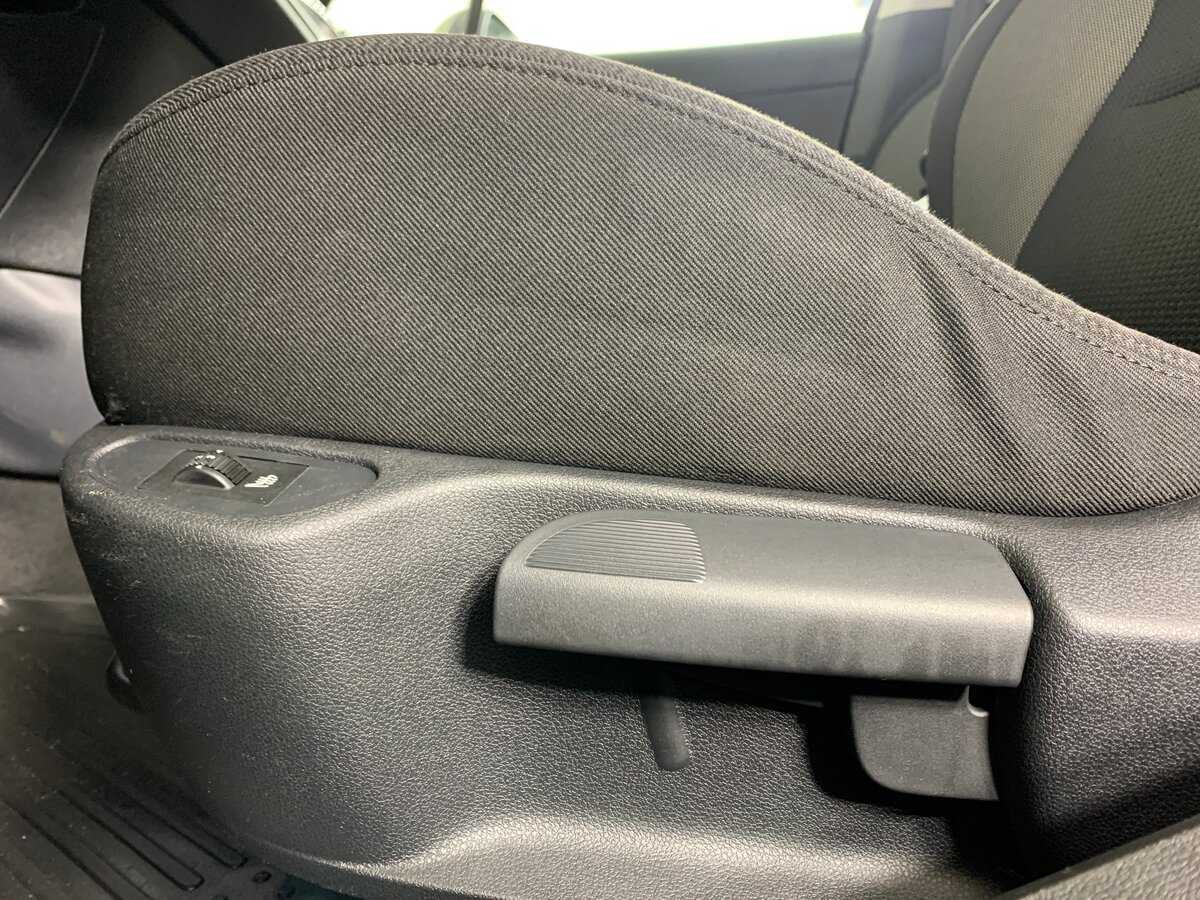 Peugeot 308, 2012 - Фото №16