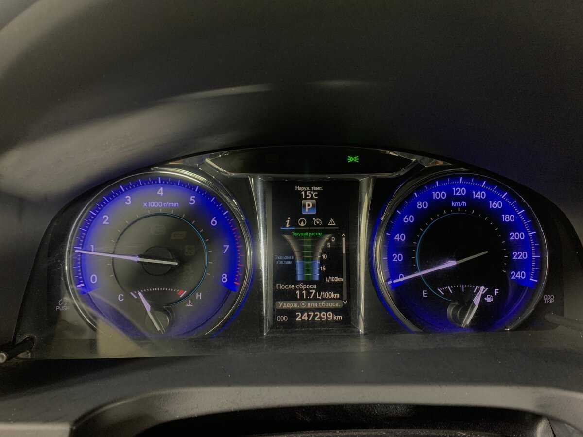 Toyota Camry, 2016 - Фото №12