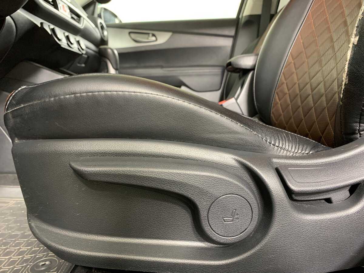 Kia Cerato, 2019 - Фото №14