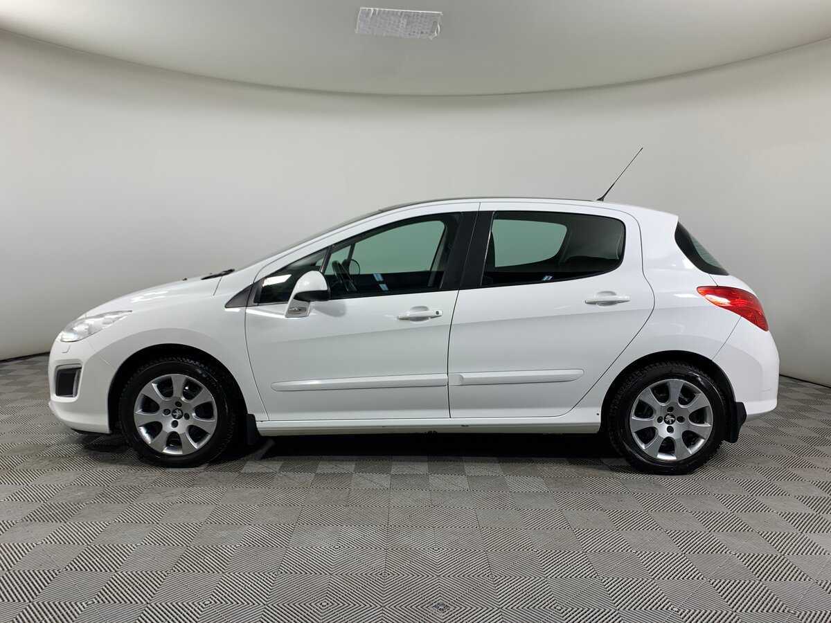 Peugeot 308, 2012 - Фото №7