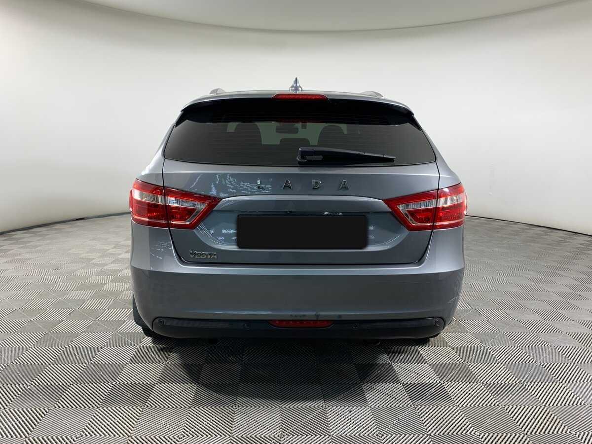 Lada (ВАЗ) Vesta SW, 2018 - Фото №5