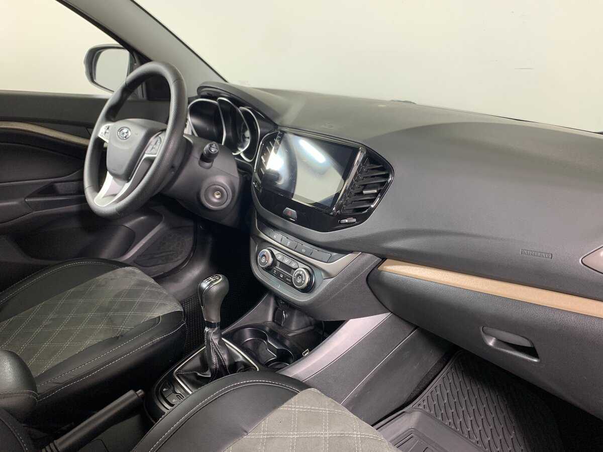 Lada (ВАЗ) Vesta SW, 2018 - Фото №13