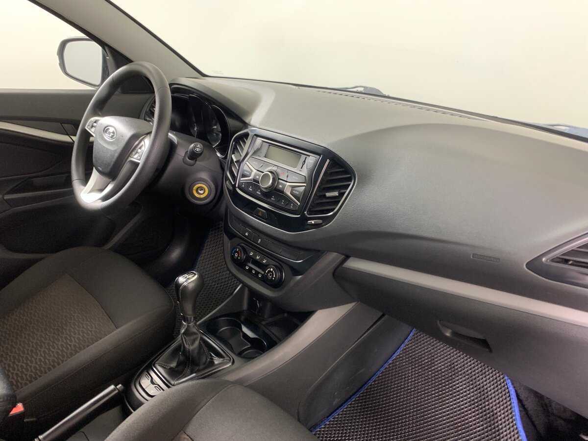 Lada (ВАЗ) Vesta, 2019 - Фото №13