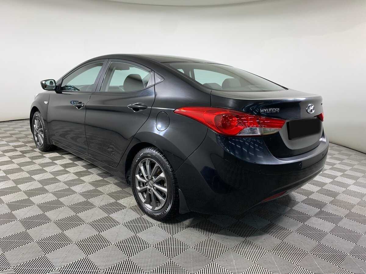 Hyundai Elantra, 2012 - Фото №6