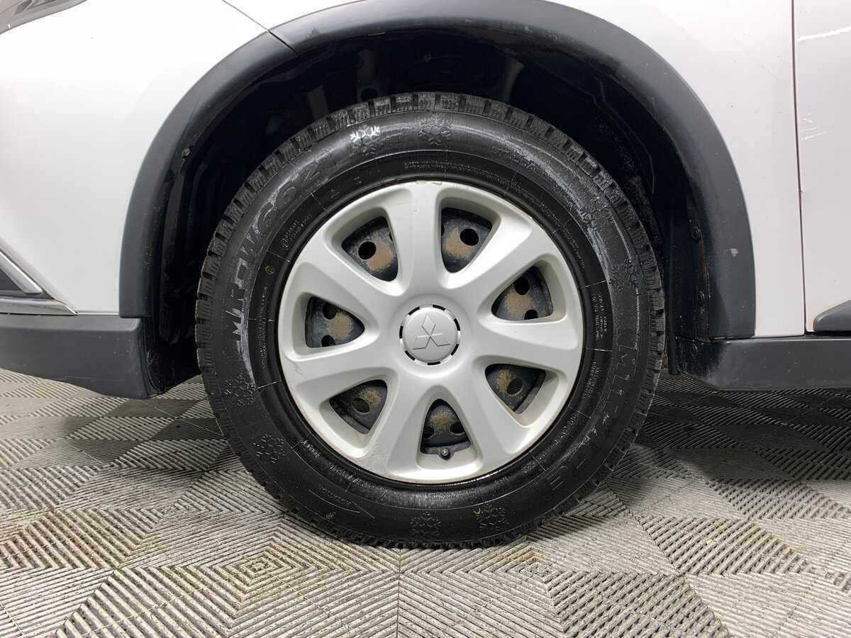 Mitsubishi Outlander, 2017 - Фото №8