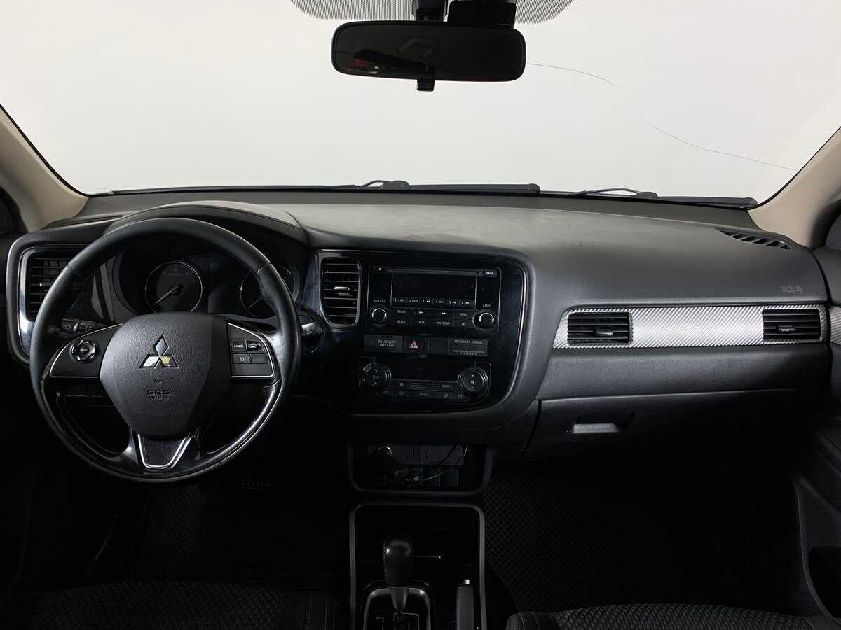 Mitsubishi Outlander, 2017 - Фото №12