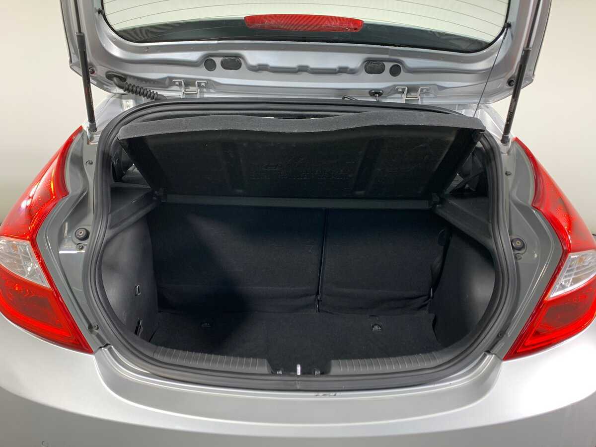 Hyundai Solaris, 2012 - Фото №19