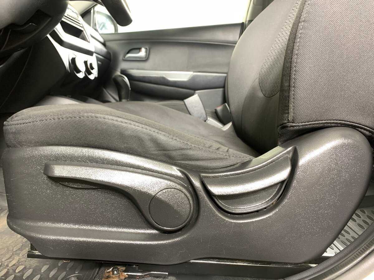 Kia Rio, 2012 - Фото №16