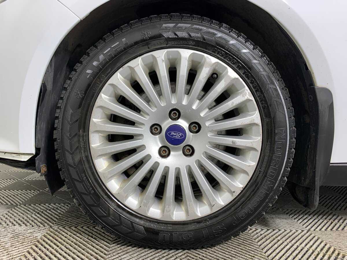 Ford Focus, 2014 - Фото №8