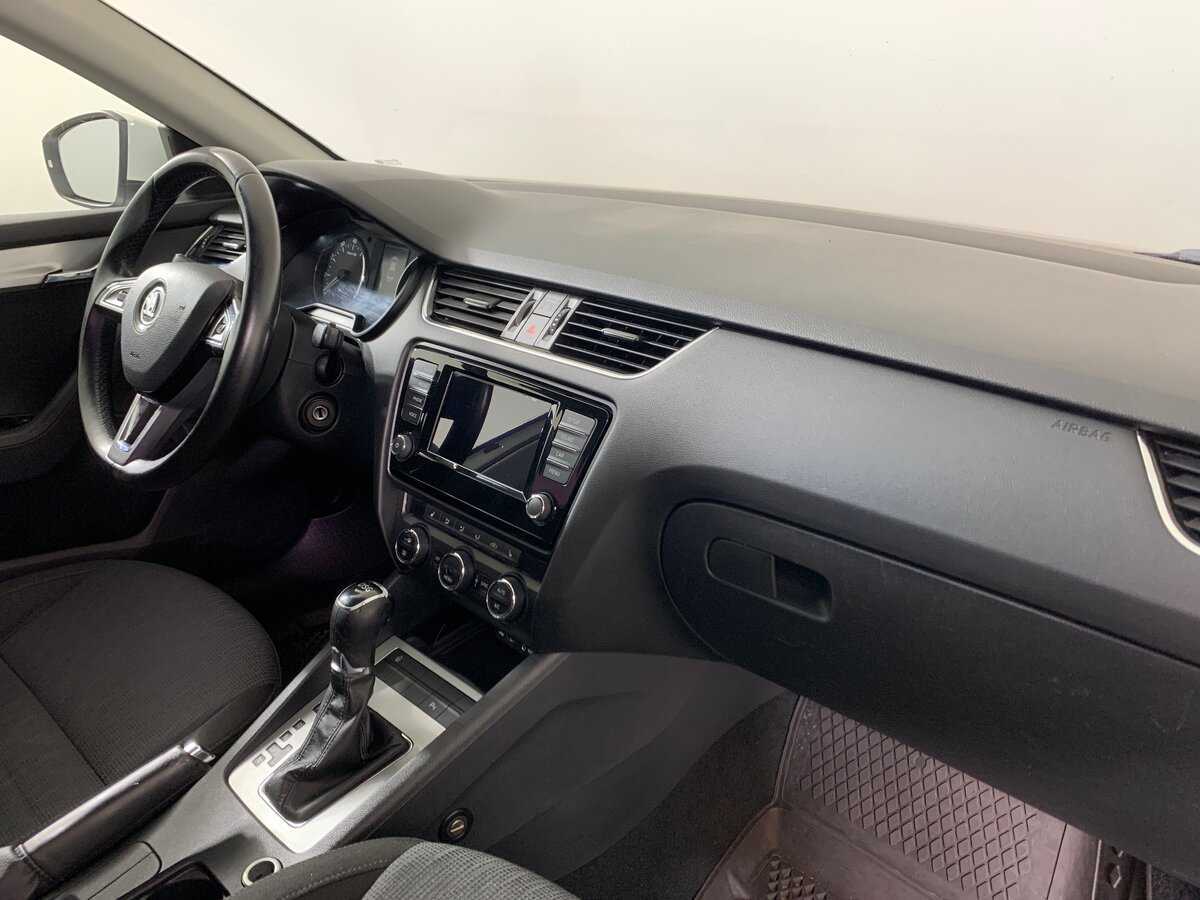 Skoda Octavia, 2015 - Фото №13