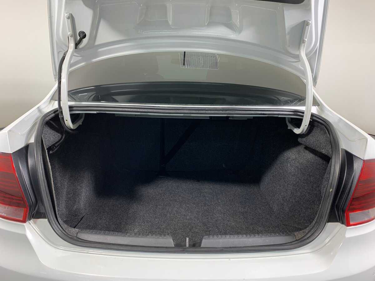 Volkswagen Polo, 2018 - Фото №19